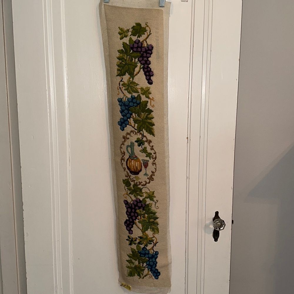 Vintage needlepoint‎ grapes, grape leaves, wine bottle & glass bell pull